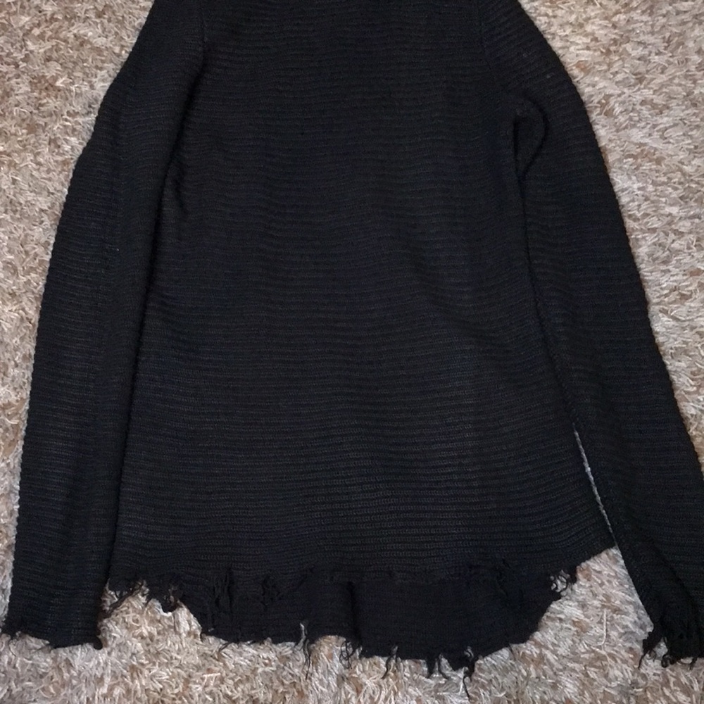 RtA knit sweater - Picture 3 of 10